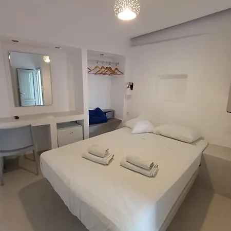 Eco Center Apartament Fira (Santorini)